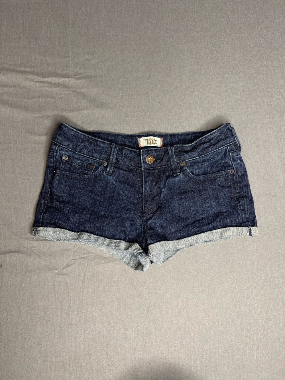 Y2K TILT Micro Shorts Womens Size 3 Dark Wash Low Rise Denim Jean Shorts